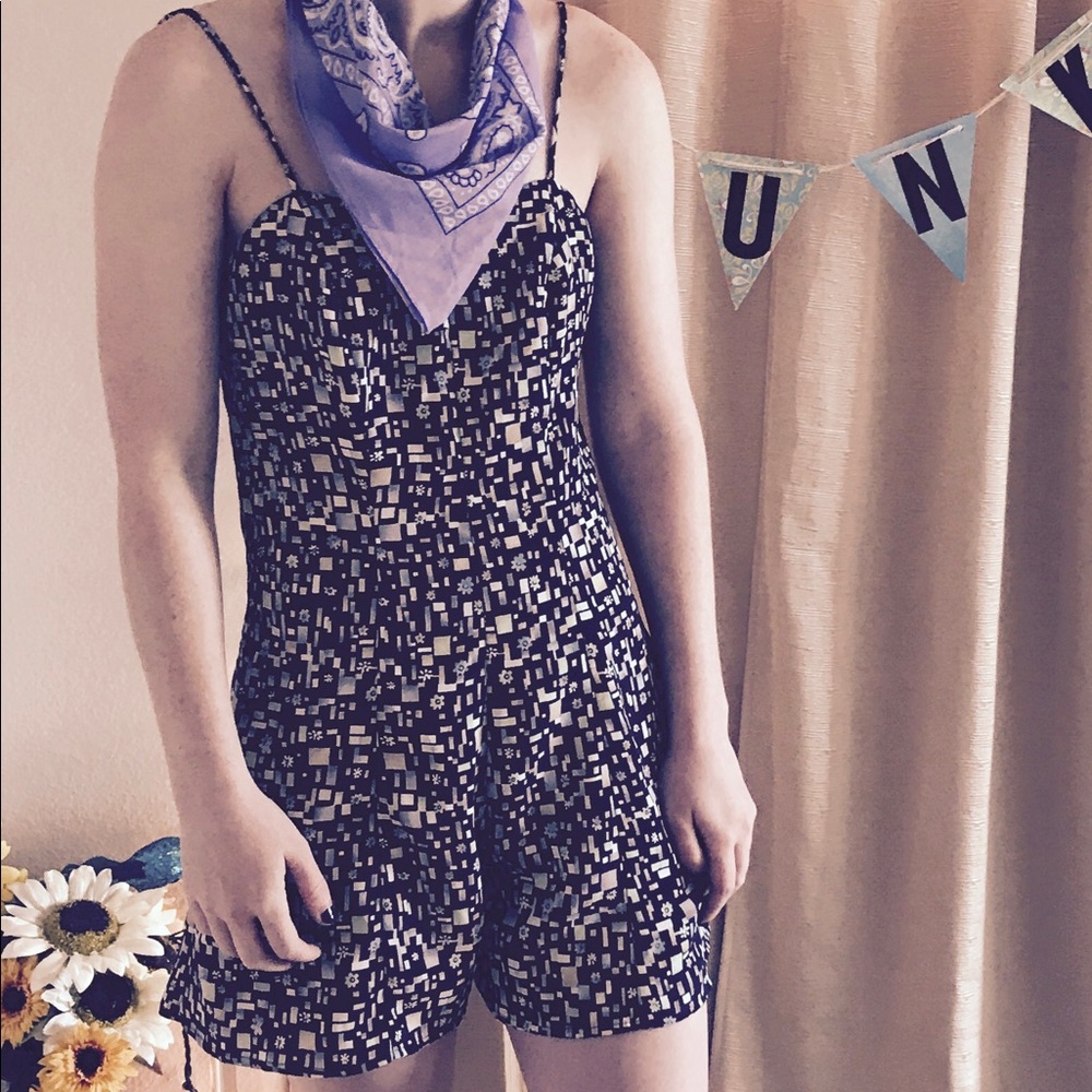 🌵90s Geometric Print Speghetti Strap Romper